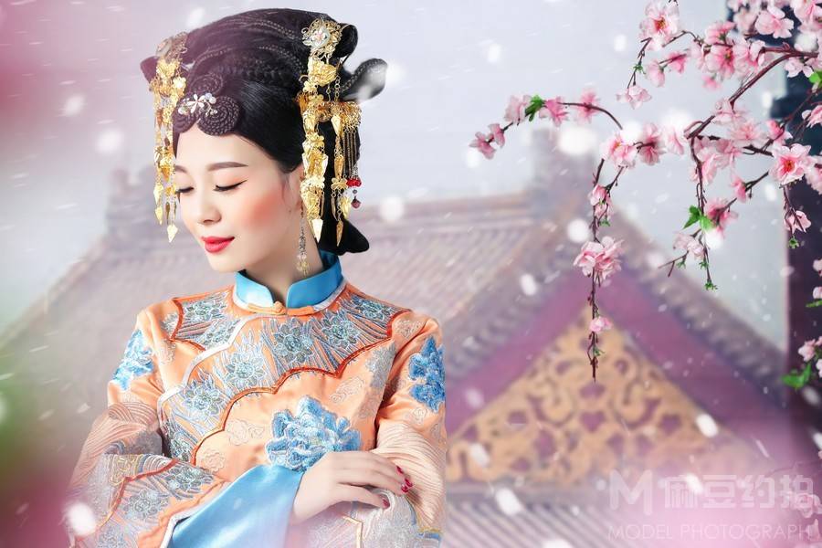 情绪模特