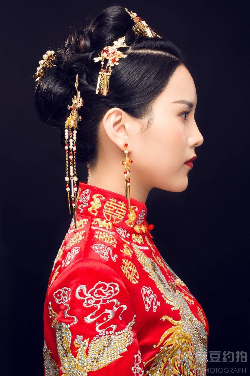 妆容模特