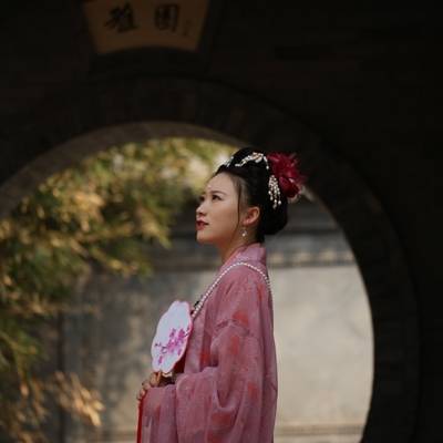 汉服模特