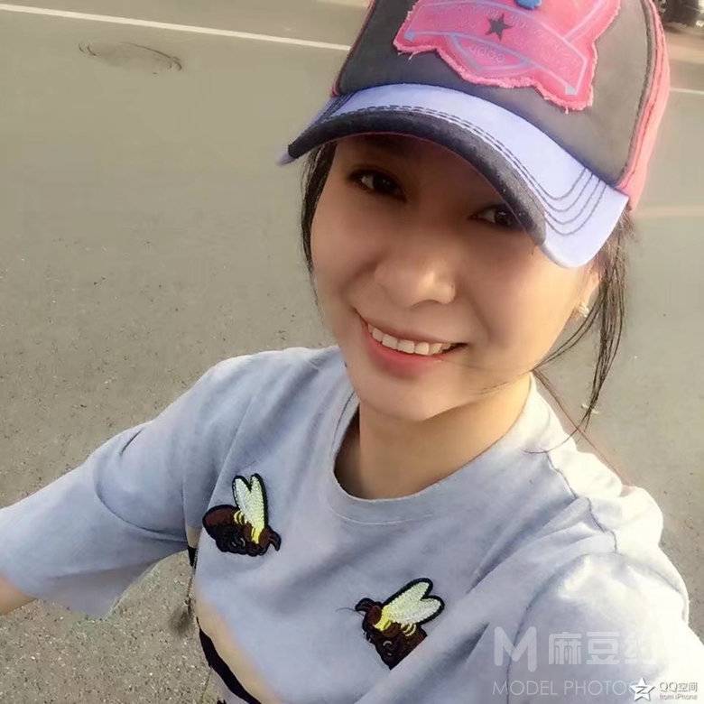 纪实模特