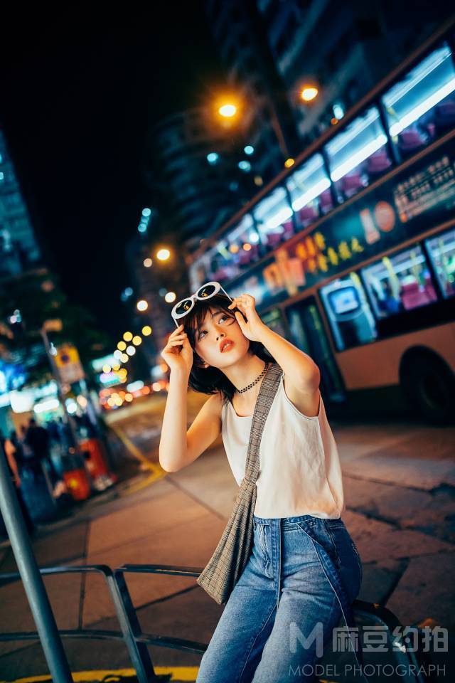 夜景模特