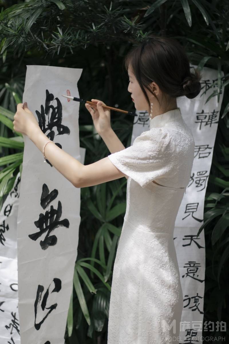 民国模特