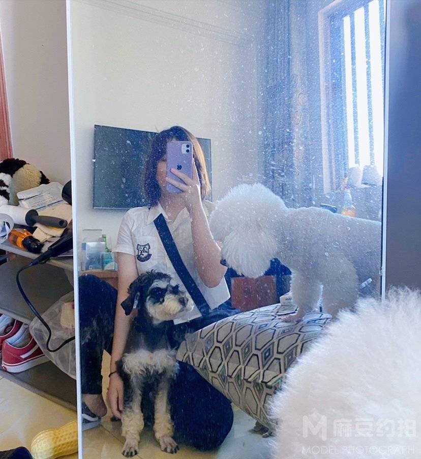 纪实模特