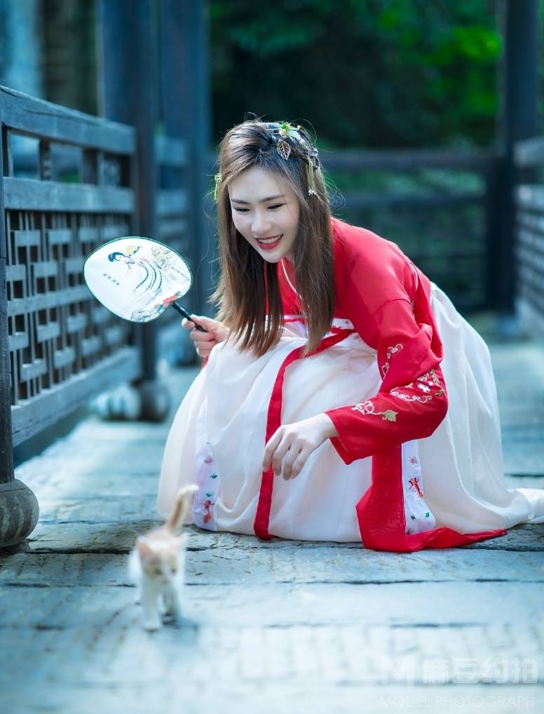 汉服模特