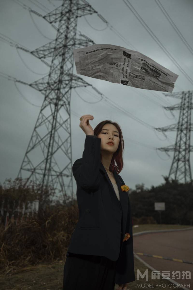 情绪模特