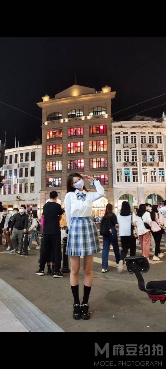 校园模特