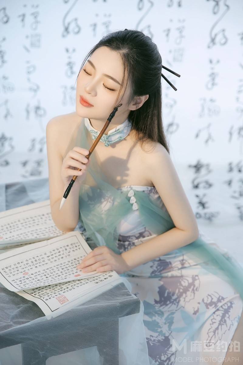 民国模特