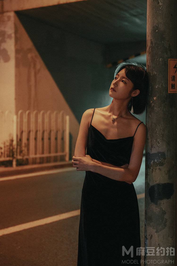 夜景模特