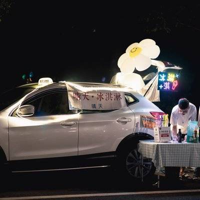 夜景模特