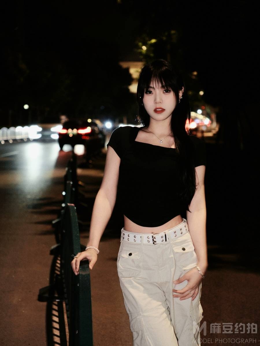 胶片模特