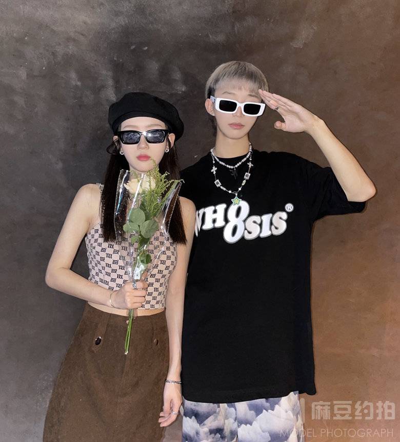 情侣模特