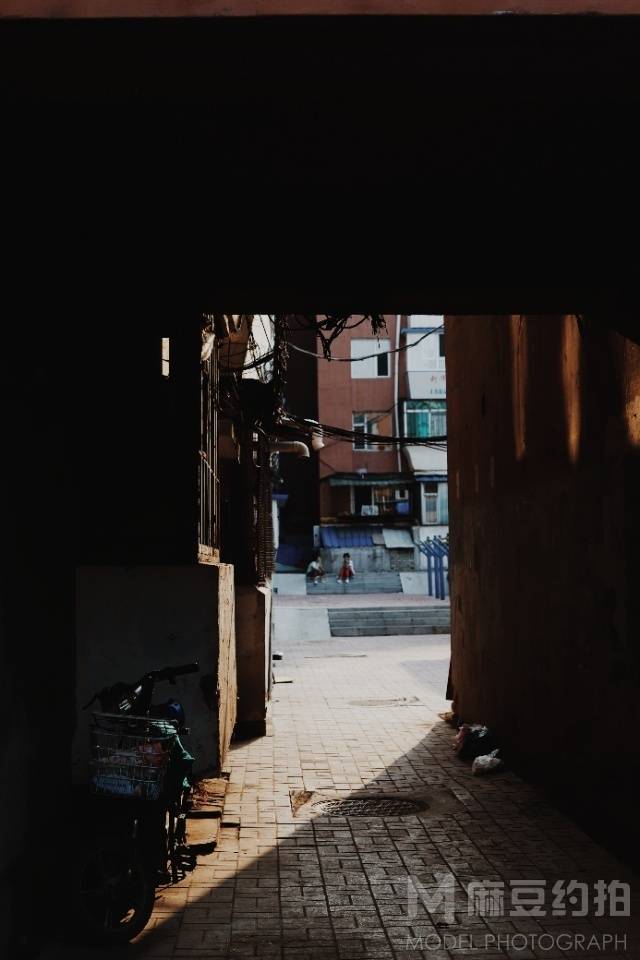 胶片模特
