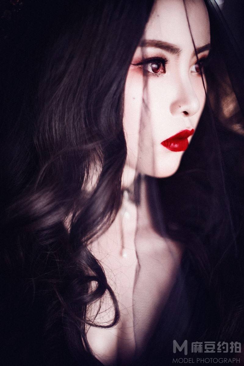 暗黑模特