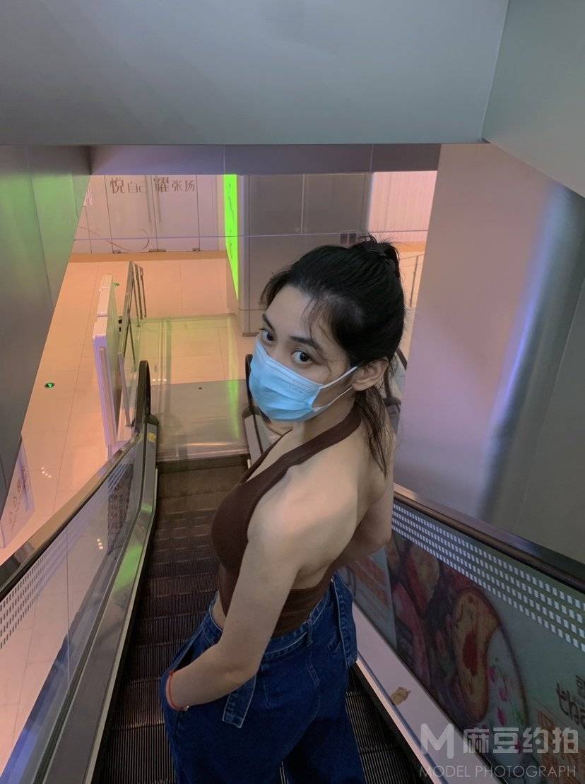 纪实模特