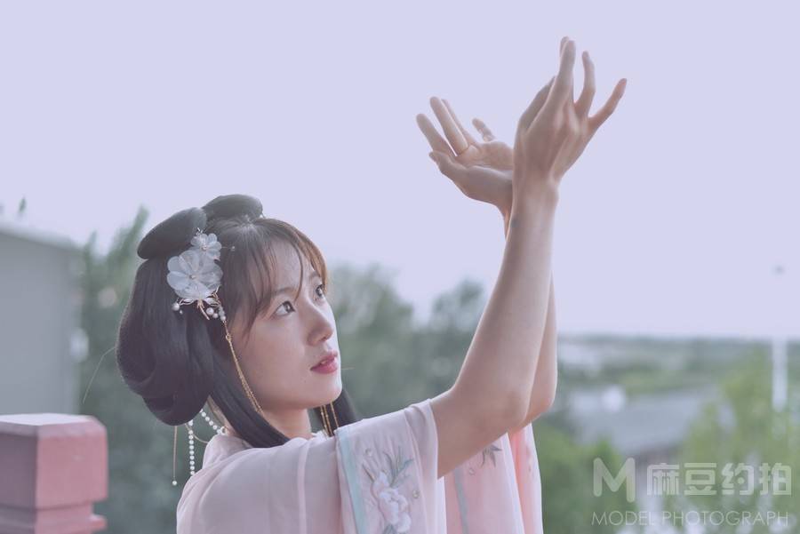 汉服模特
