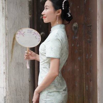 纪实模特