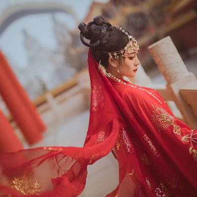 汉服模特