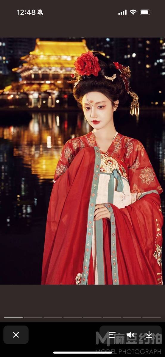 汉服模特