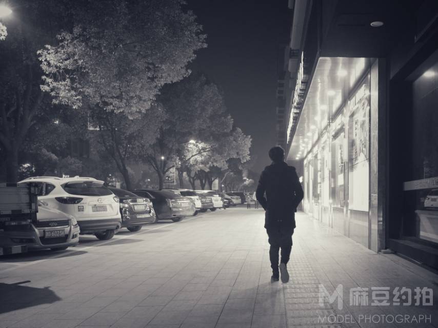 夜景模特