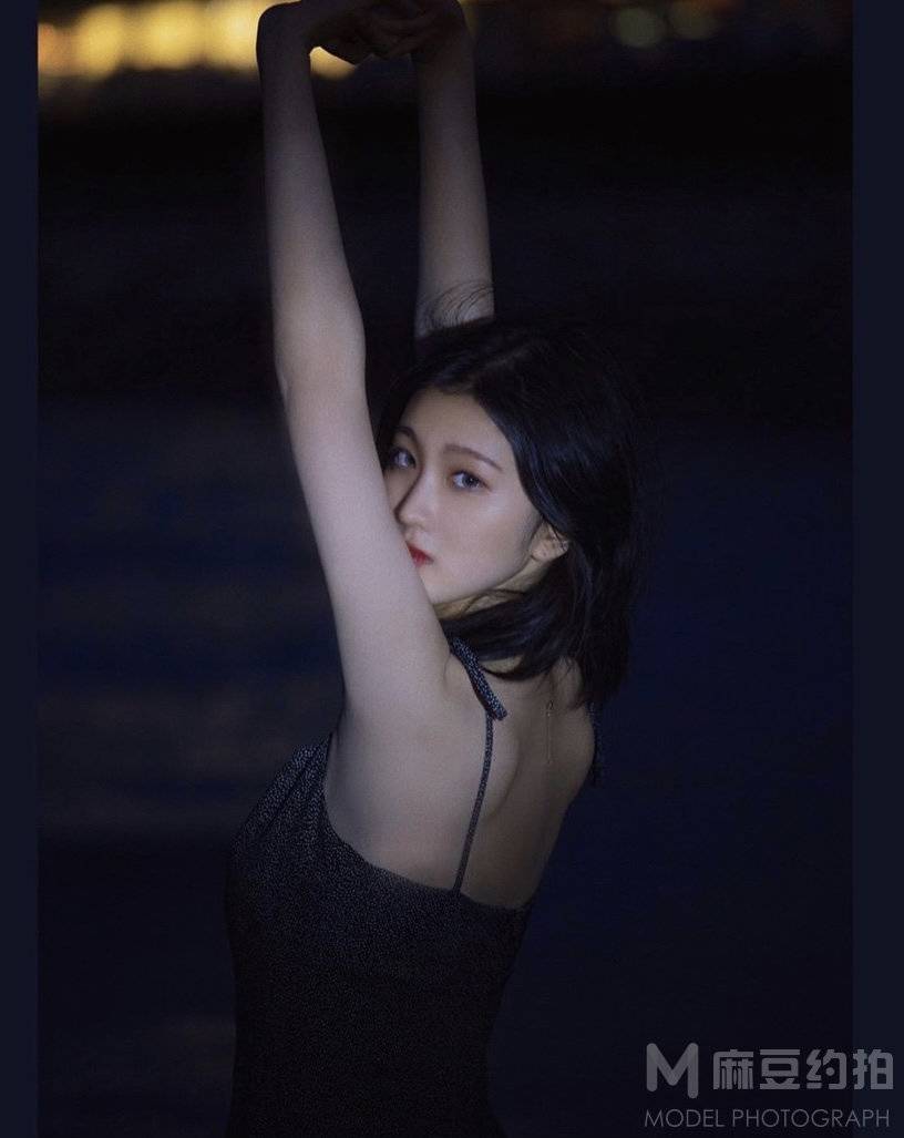 胶片模特