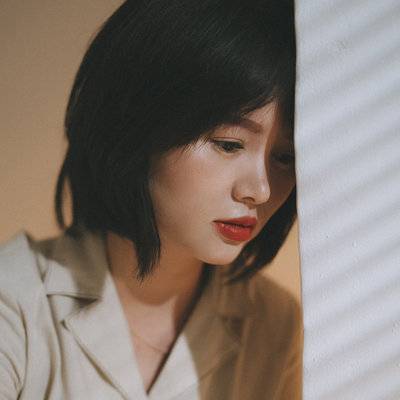 黑白模特