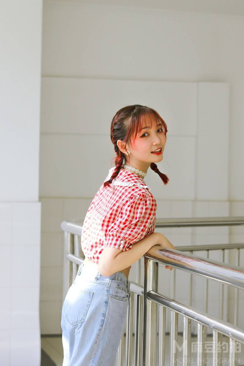 校园模特