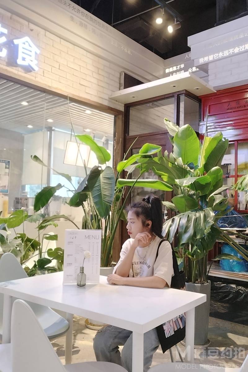 少女模特