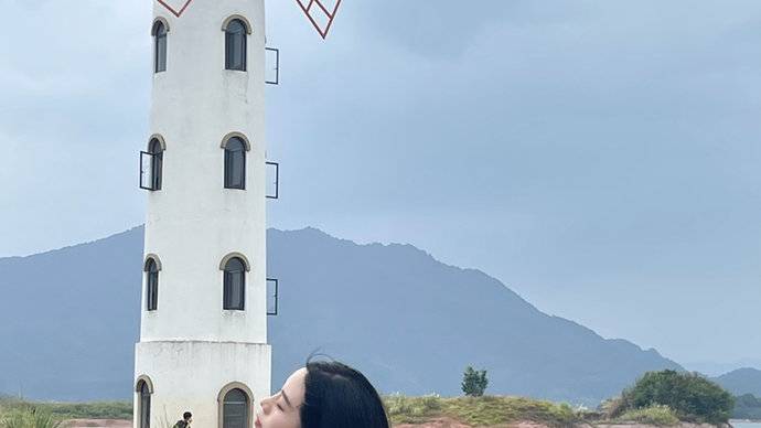 千岛湖啤酒小镇附近灯塔