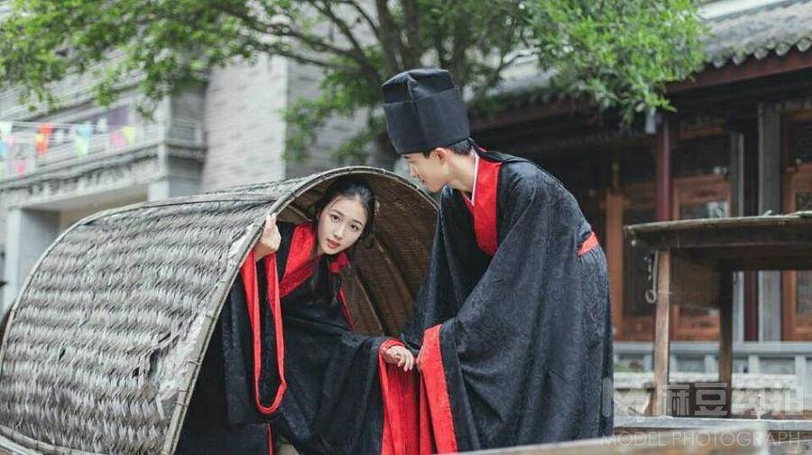 汉服模特