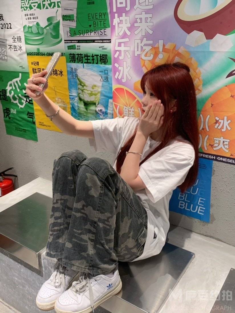 校园模特
