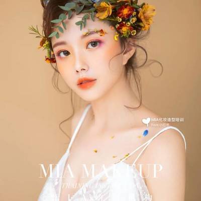 妆容模特