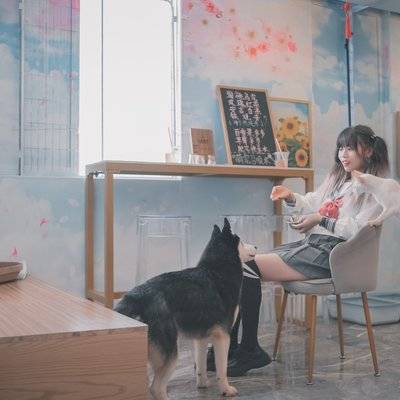 校园模特