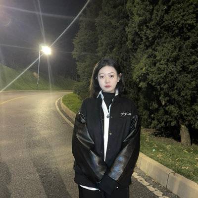 黑白模特