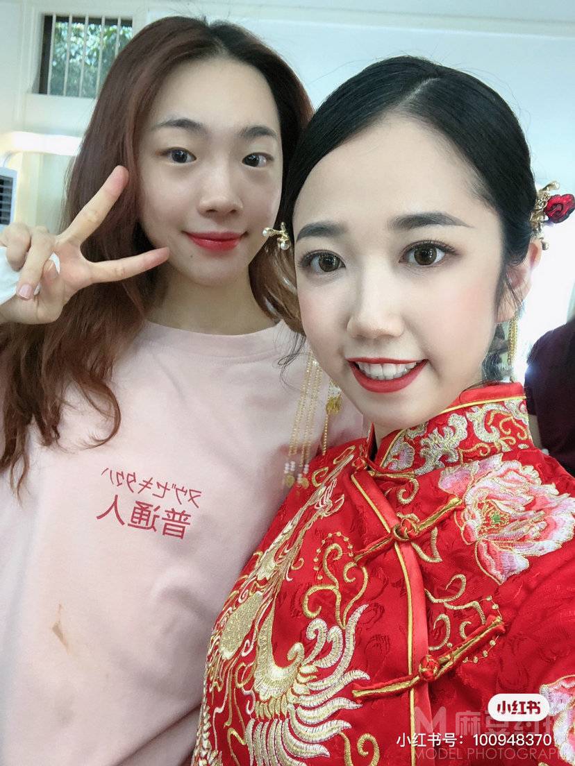 妆容模特