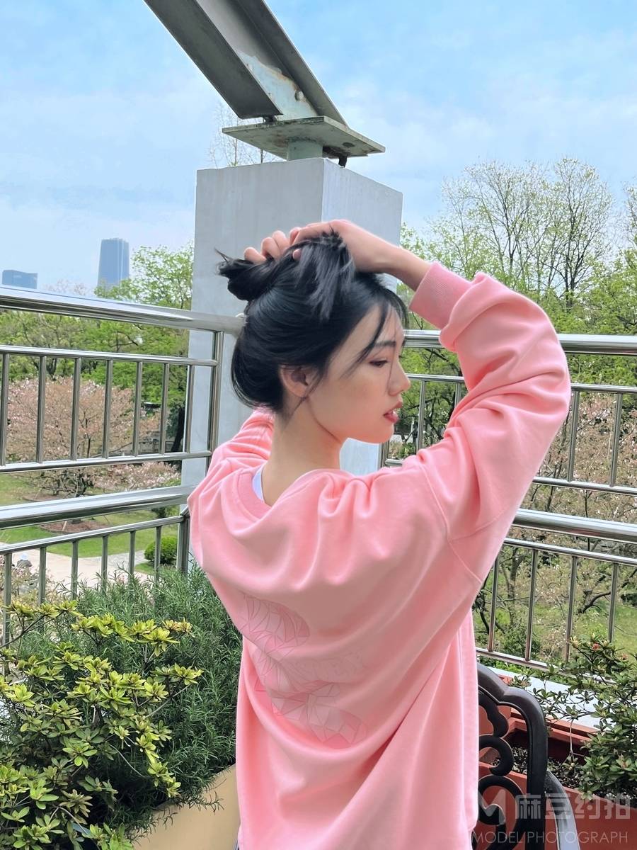 校园模特