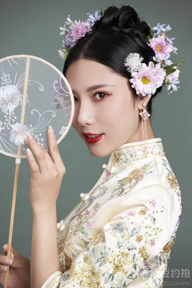 妆容模特