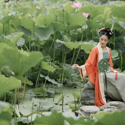汉服模特