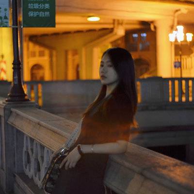 夜景模特