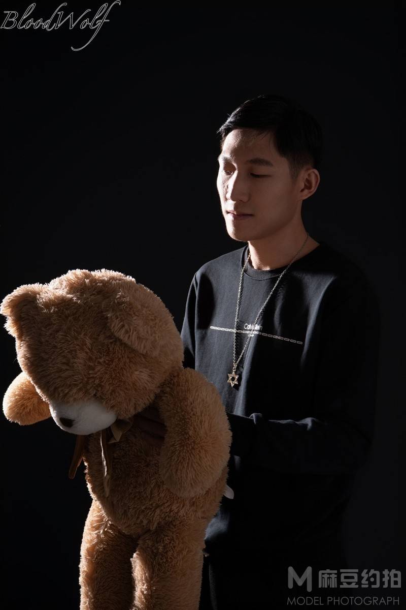 黑白模特