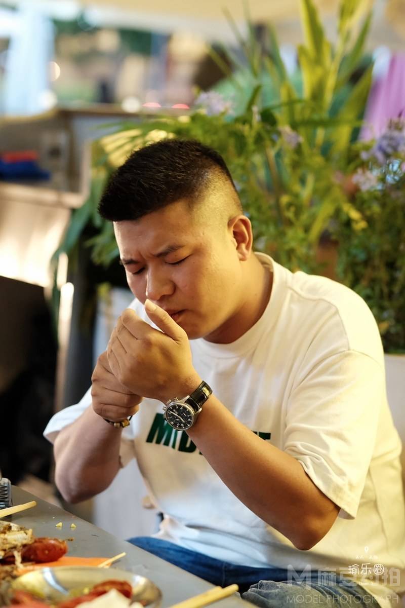 纪实模特