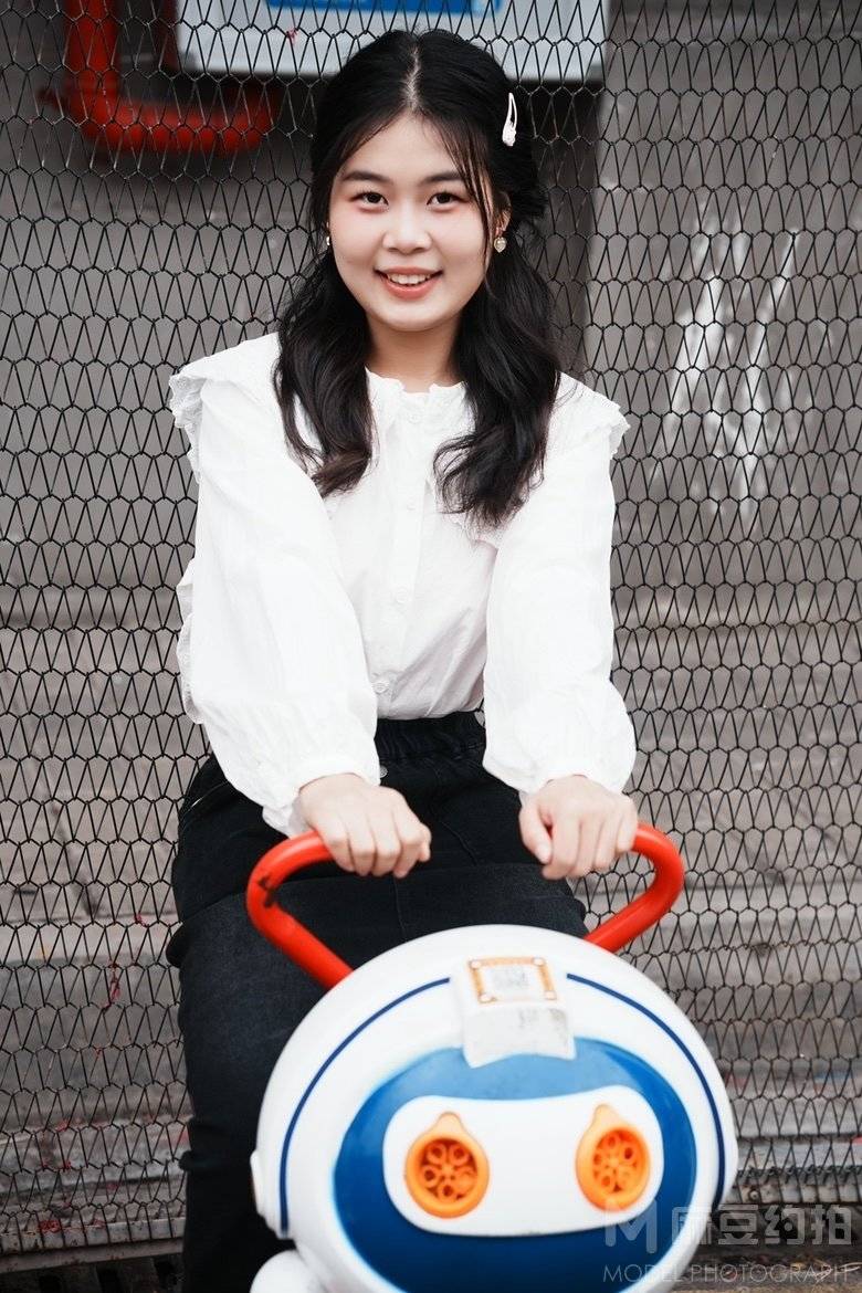 清新模特