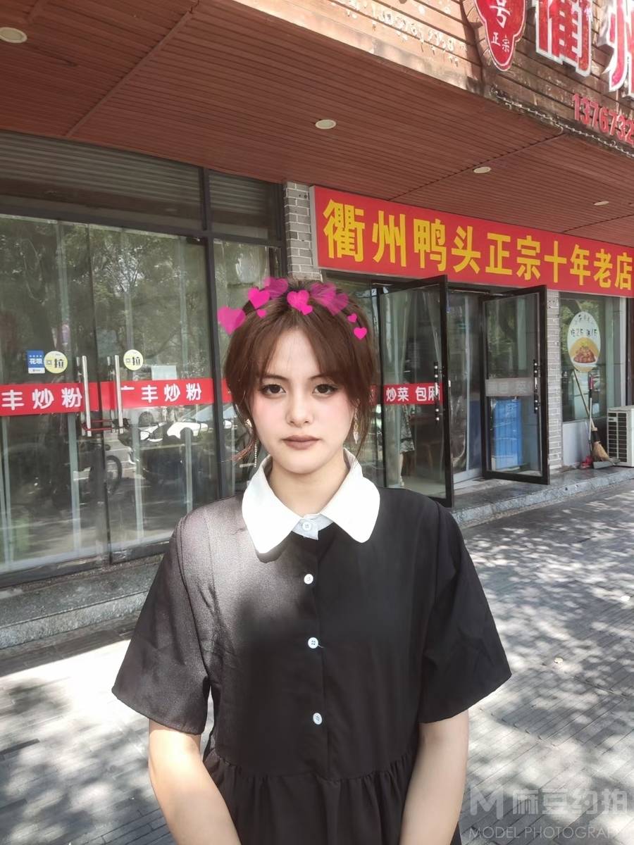 少女模特