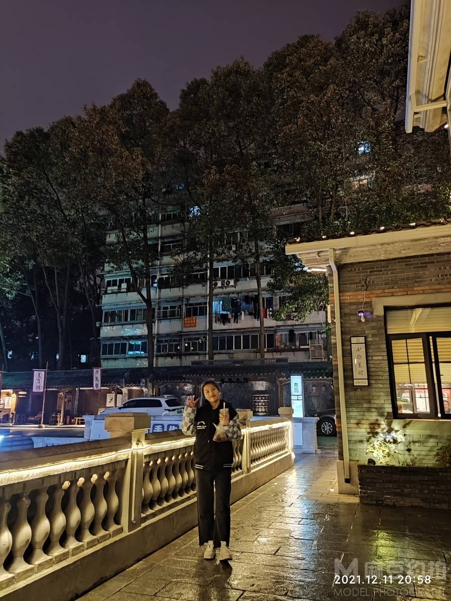 民国模特