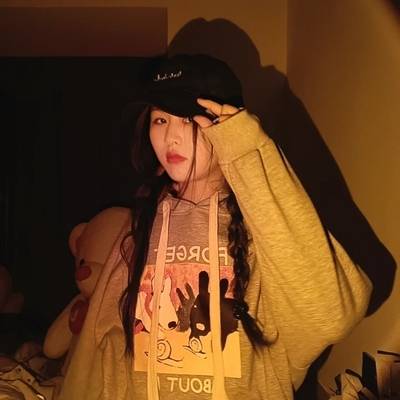 黑白模特