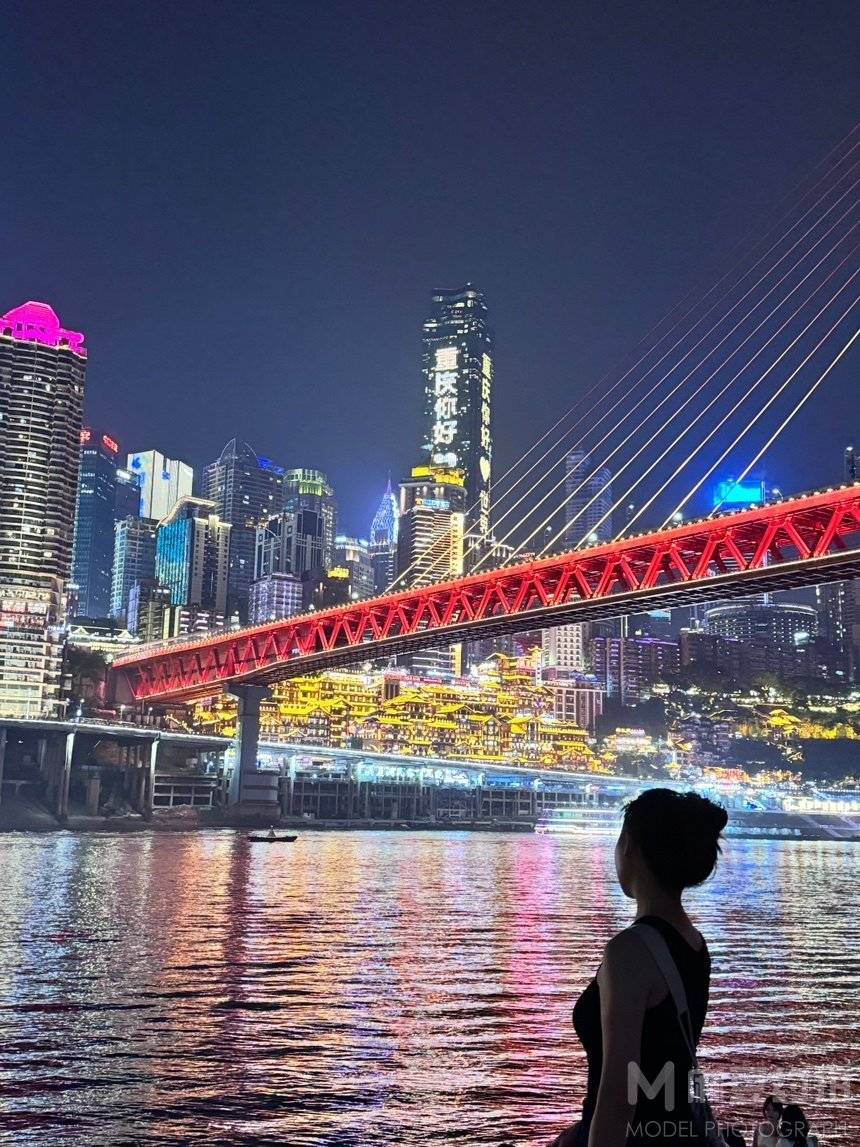 夜景模特