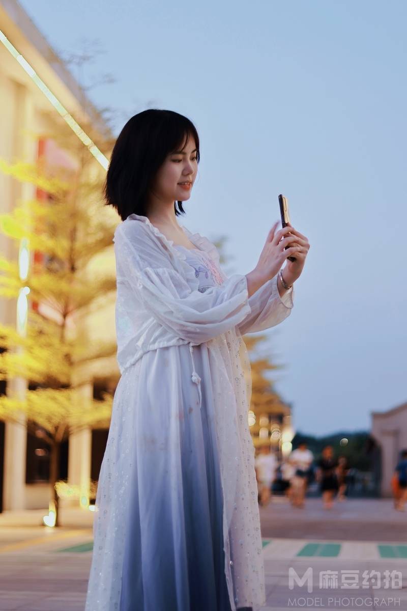 清新模特