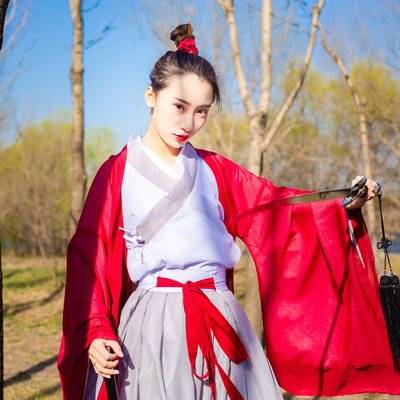 汉服模特