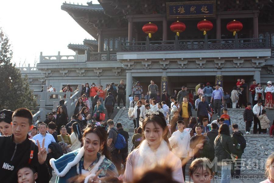 纪实模特