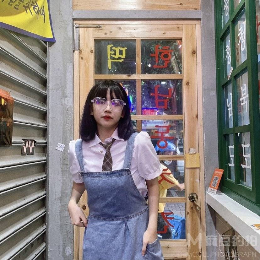 妆容模特