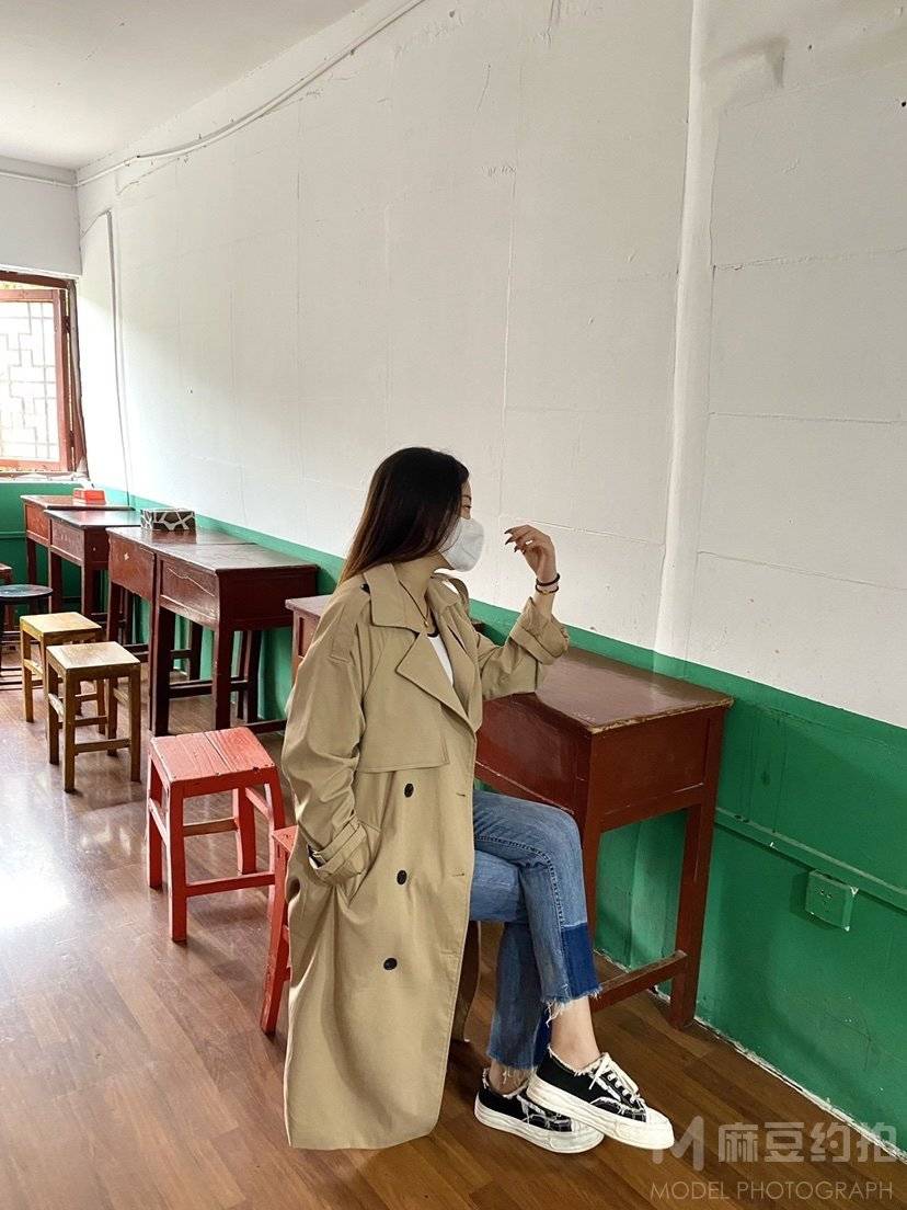校园模特